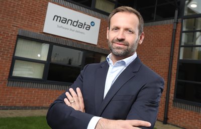 TMS leaders Mandata and Stirling combine to bring the best  of technology to the road haulage industry