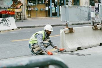 Government says "Get ready for the big road build"